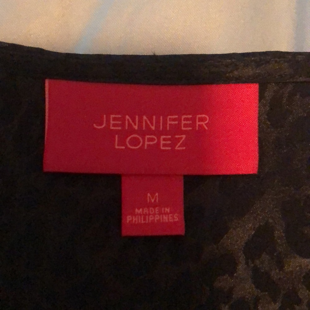 Jennifer Lopez wrap blouse - Picture 3 of 3